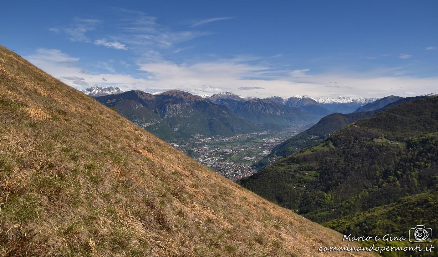 37 Zone - Corna Trentapassi - Val Camonica.JPG